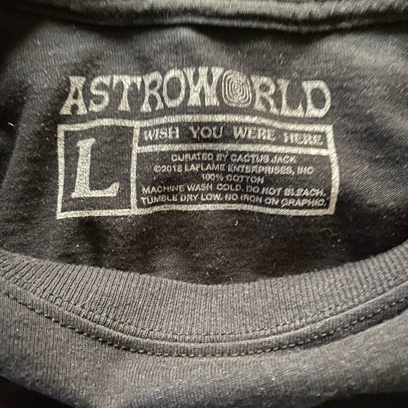Travis Scott Astro World long sleeve. Size large - Picture 4 of 4
